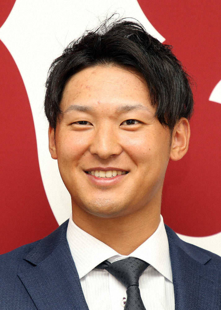 巨人・吉川尚　500万円減でサイン　腰痛で離脱「何もチームに貢献していない。悔しい1年」