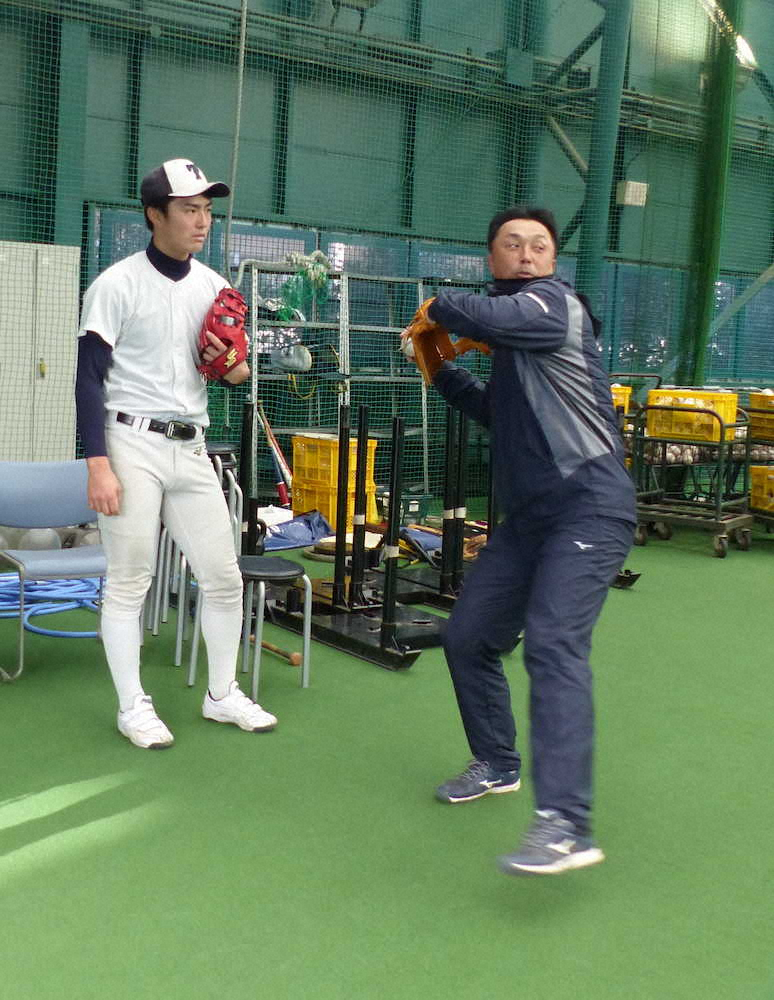 宮本慎也氏が東洋大でコーチ　ヤクルト退団後に資格再回復で実現