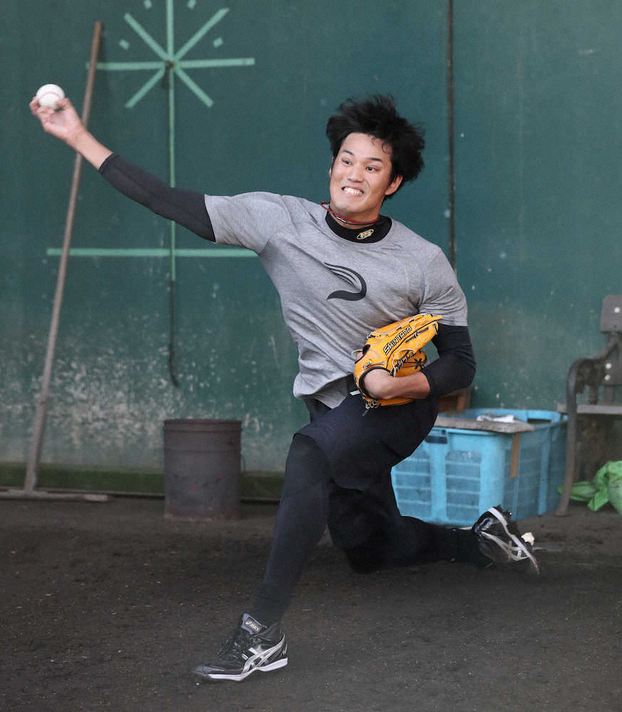 阪神・藤浪　復活へ今季初ブルペンで37球　小宮山ブルペン捕手「えぐかった」