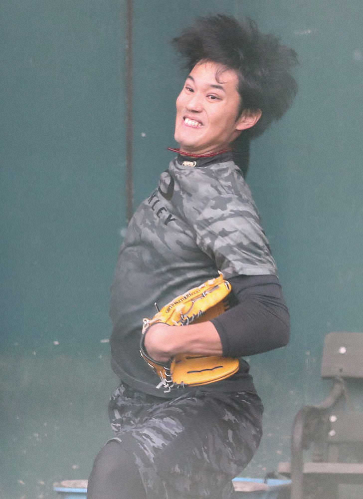 阪神・藤浪　異例3日連続ブルペン投球でギアチェンジ　「勝負の2月」へ全開