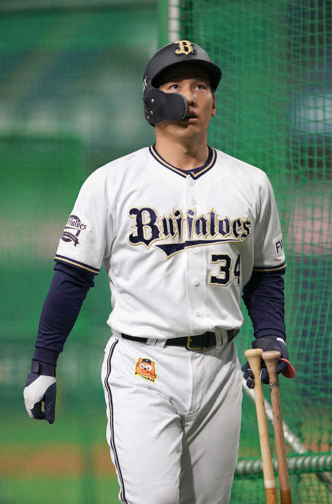 オリックス・吉田正　初の大台30発打つ!今季も1発10万円寄付「昨季モチベーションになった」