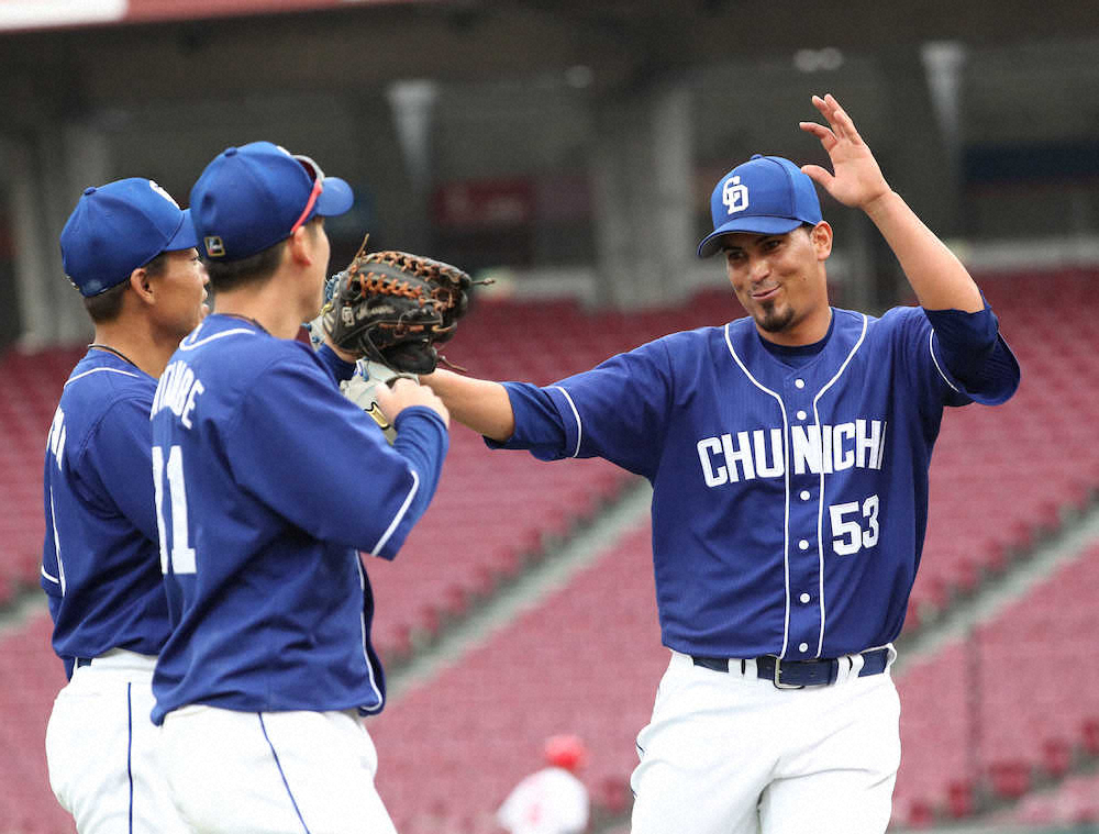 【画像・写真】公式戦だったら…中日、広島相手に“開幕3連勝”　鬼門3タテに与田監督「練習試合であっても…」