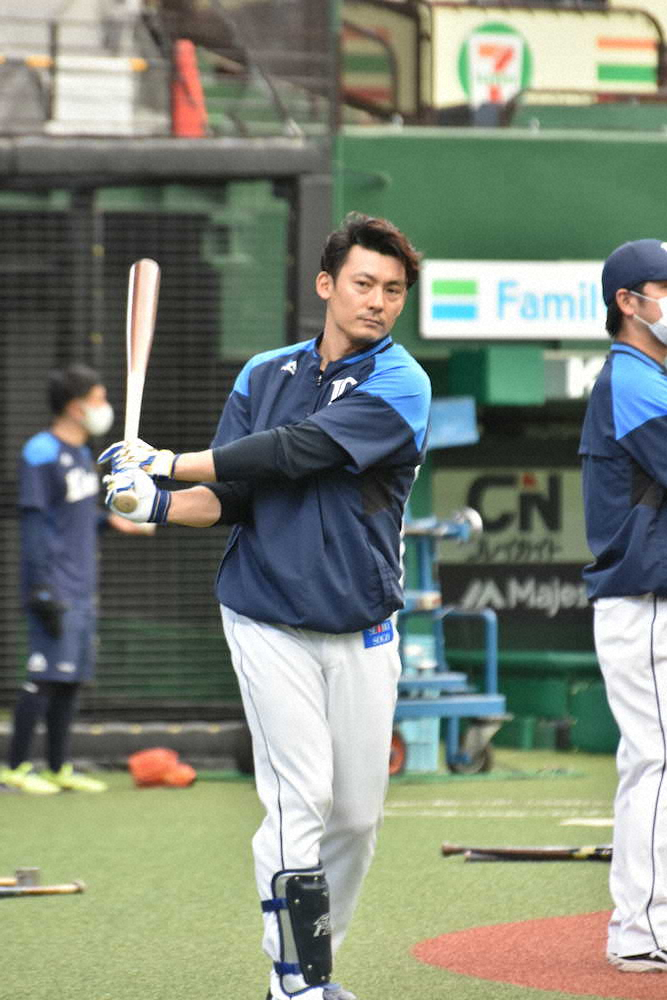 西武・栗山　速球打ちは阪神・福留が理想「現役最年長で、速い真っすぐを打っている」