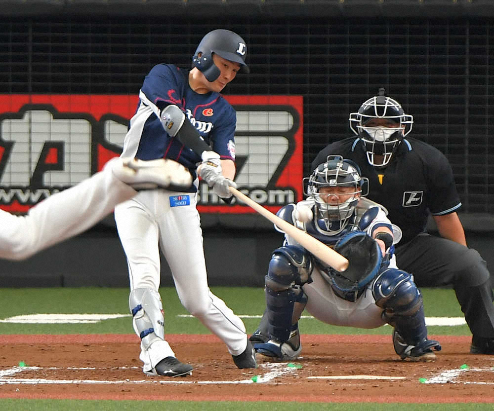 西武・源田　久々の実戦で適時三塁打「速い球をはじき返せたのはよかった」