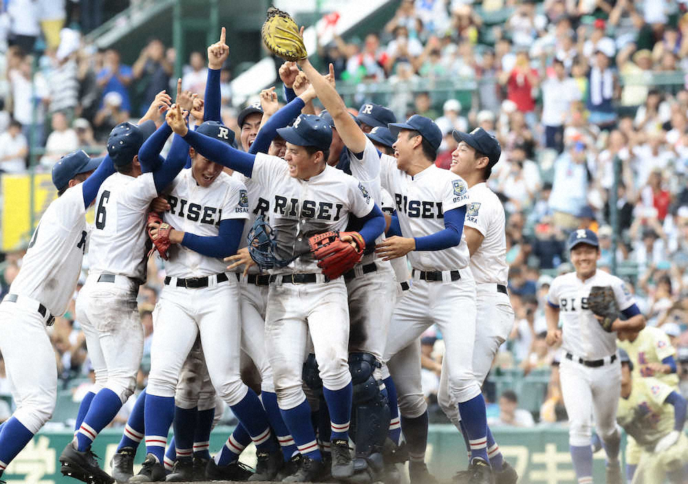 【画像・写真】“夏のセンバツ”黄金カード実現　「履正社VS星稜」昨夏決勝の再現