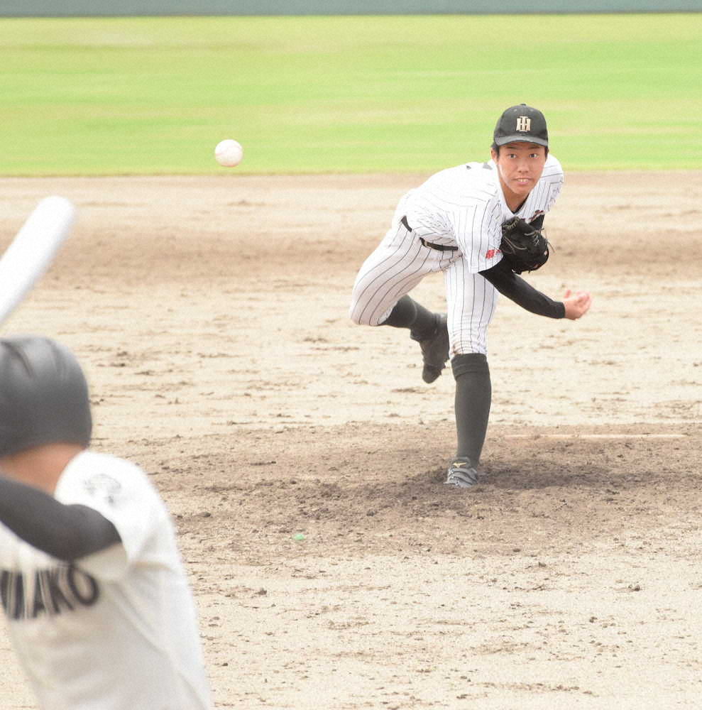 静岡・磐田東　プロ注目捕手の二俣、5打席4出塁で1番の役割　マウンド立てば143キロマーク