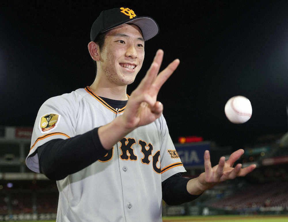 【画像・写真】巨人・戸郷“桑田超え”！高卒2年目以内2リーグ制後球団初の開幕3戦3勝「大先輩に一歩でも…」