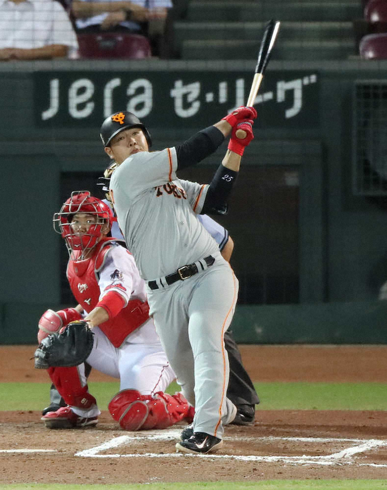 巨人　主砲・岡本の3戦連発弾で5点リード！　このまま勝てば鬼門・マツダで9年ぶり3連勝