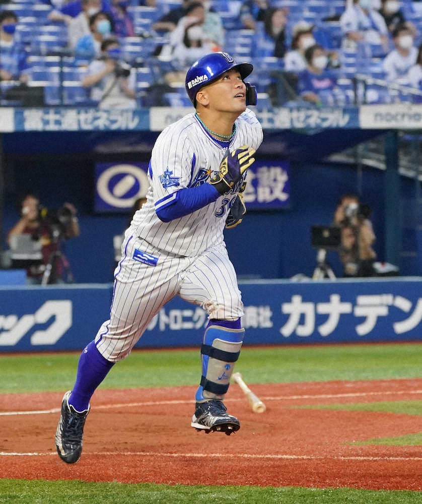 【画像・写真】DeNA連敗脱出へ序盤から一発攻勢　ロペス、佐野が2者連続弾　高城は5年ぶりプロ2号