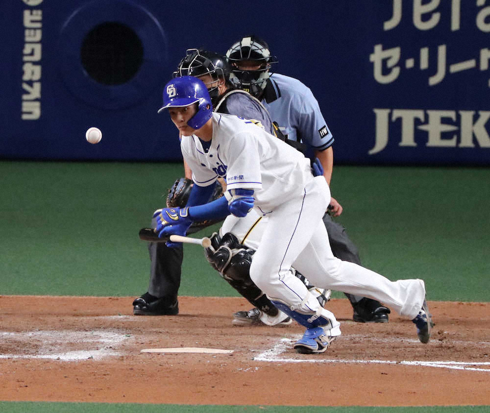 中日・石川昂　小学生以来の犠打　西勇からは2安打でリベンジ