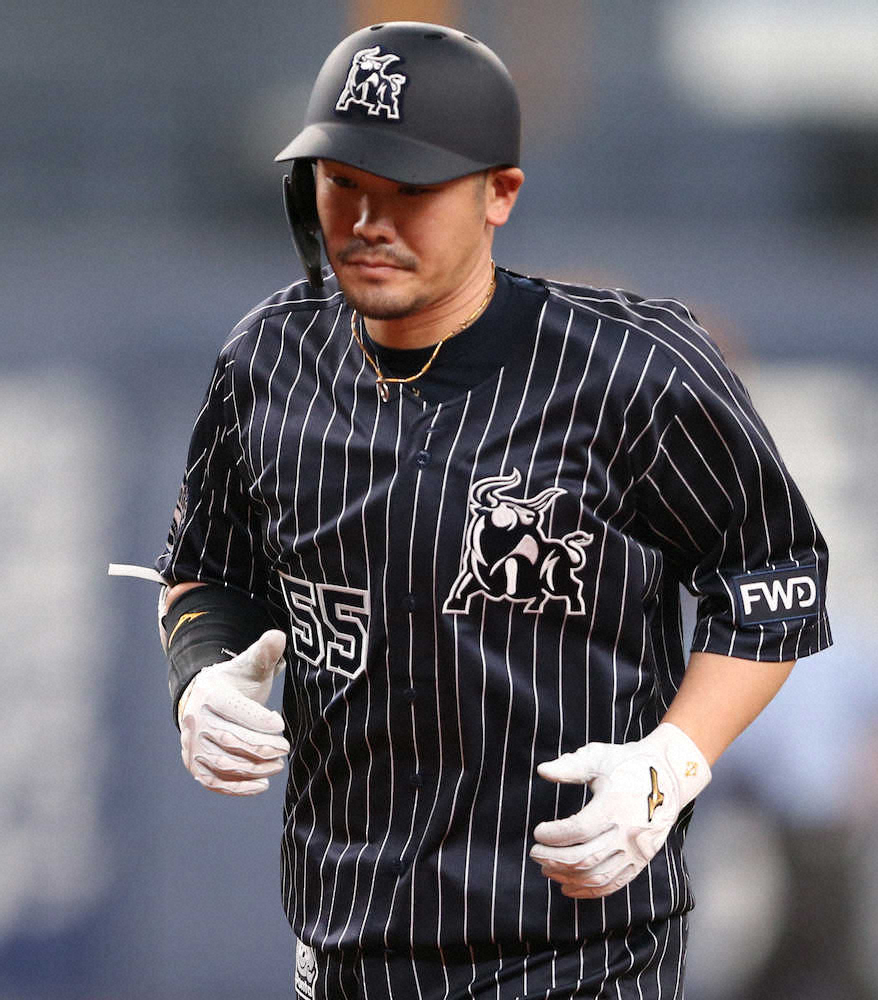 オリックス　屈辱まみれ　ロッテに勝てん　12球団最速の借金10　“履正社4番対決”でT－岡田も完敗