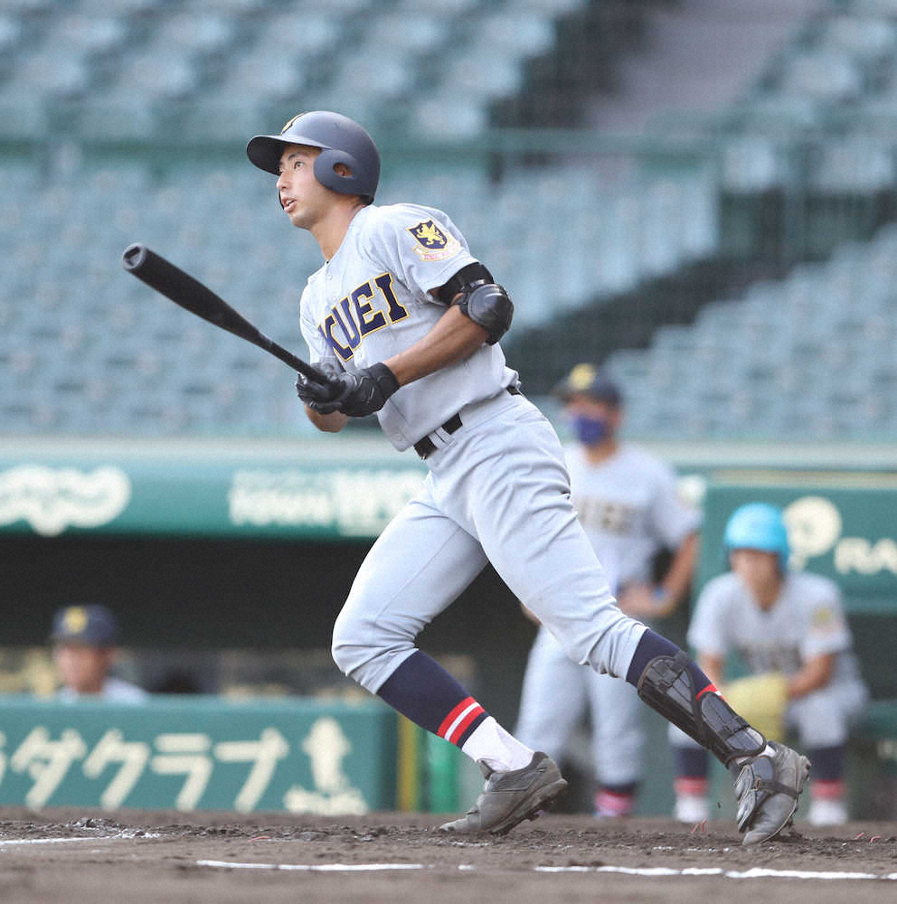 仙台育英の大型遊撃手・入江がプロ志望明言　昨夏以来の聖地で二塁打放つ