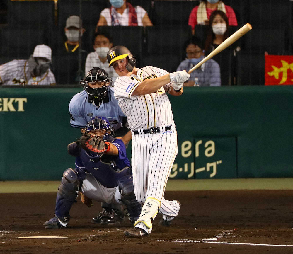 【画像・写真】火曜日&得点圏ならお任せ!　阪神・サンズがまたも決勝打　休日は息子の野球スクールでリラックス