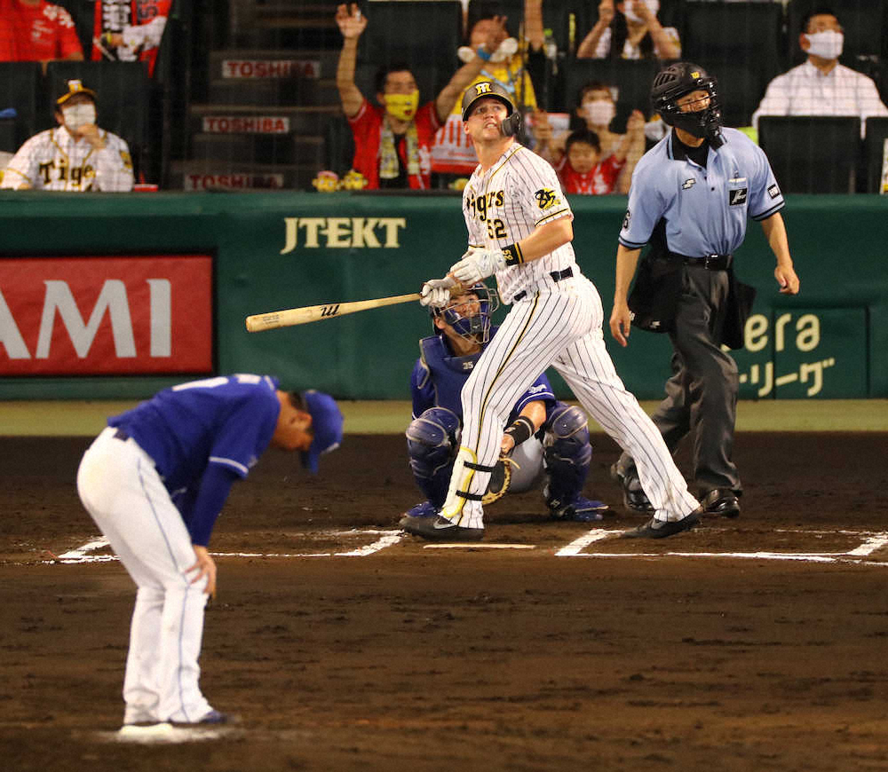 阪神・サンズ　4番で竜倒2発！　2桁本塁打はボーアとW達成、新助っ人コンビでは21年ぶり快挙