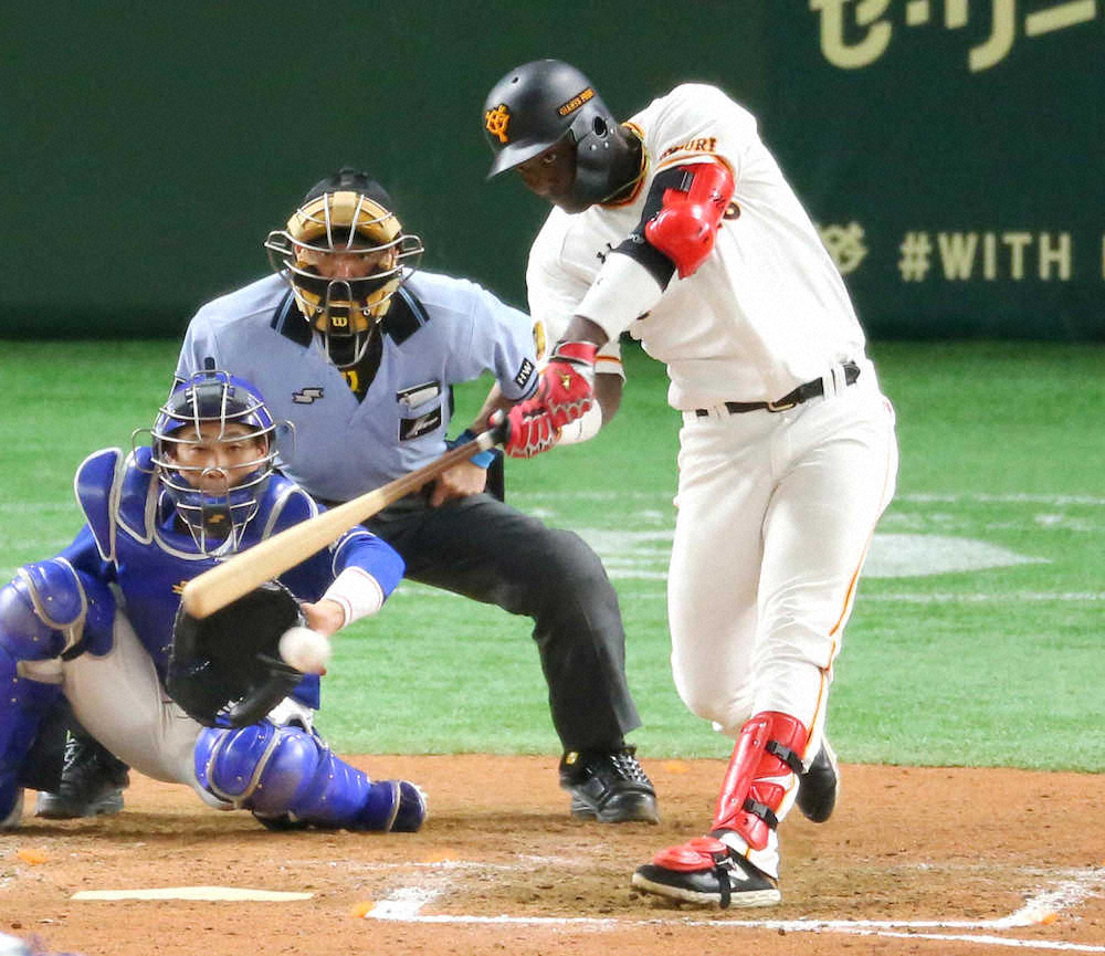 巨人・モタは本拠地初安打、誕生日の北村はタイムリー　原監督「好転」