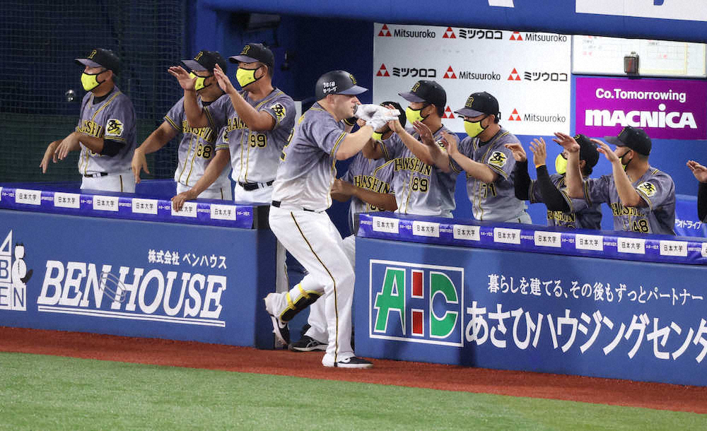 阪神・サンズ　窮地救う逆転V弾　巨人・岡本を猛追、本塁打&打点のタイトル視界に