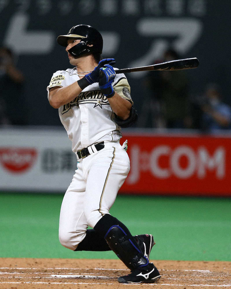 日本ハム・大田　決勝タイムリー二塁打で自己最長12戦連続安打「気持ちいいッス！」