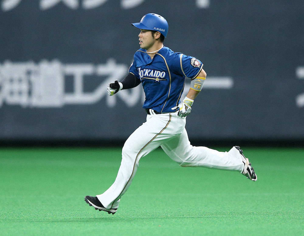 日本ハム・近藤がプロ野球タイ記録の4二塁打　首位打者争いにプロ野球記録にも挑戦