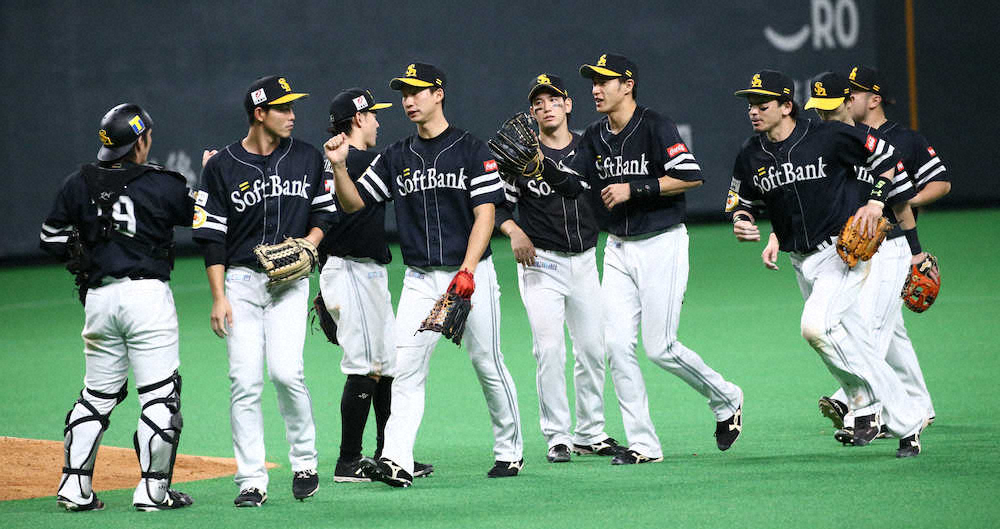 ソフトバンク止まらん！　15年ぶり11連勝でVスパート　ムーア快投7回零封10K