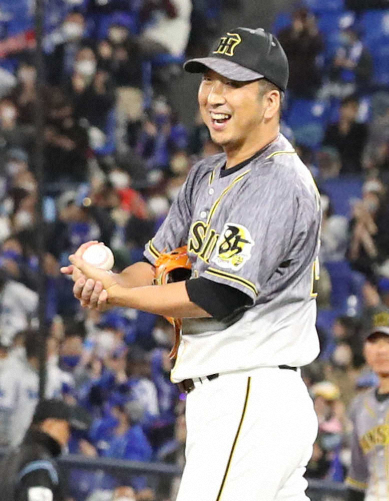 阪神・藤川　DeNA・大和に頼まれ本塁打球にサイン「打たれてサインするのは初めて」