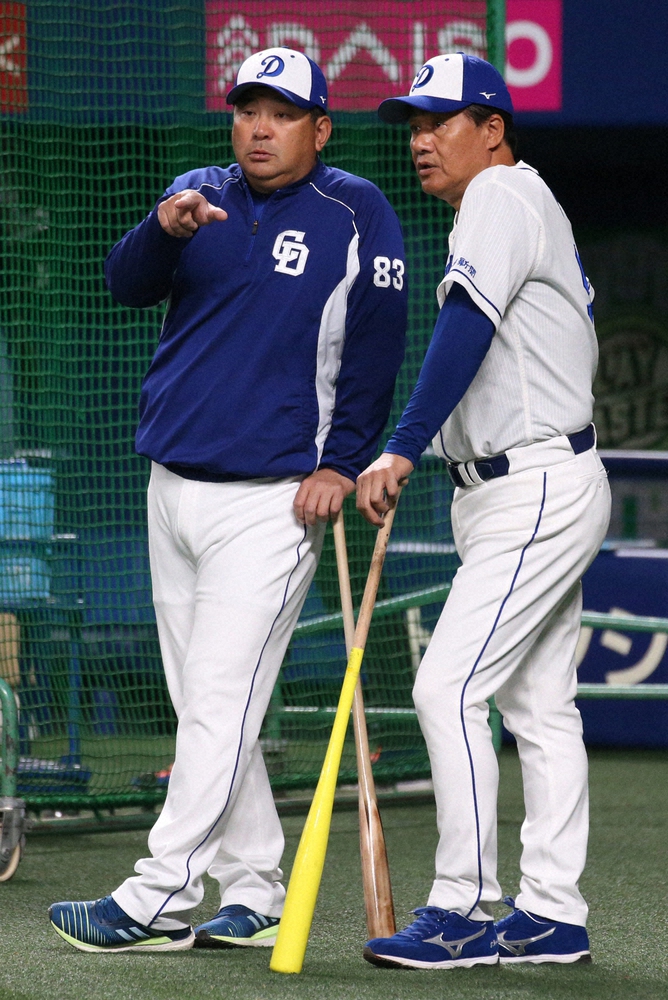 中日・伊東ヘッド　山田太郎に奪われた定位置　水島先生には感謝「ドカベンは我々野球人の青春」