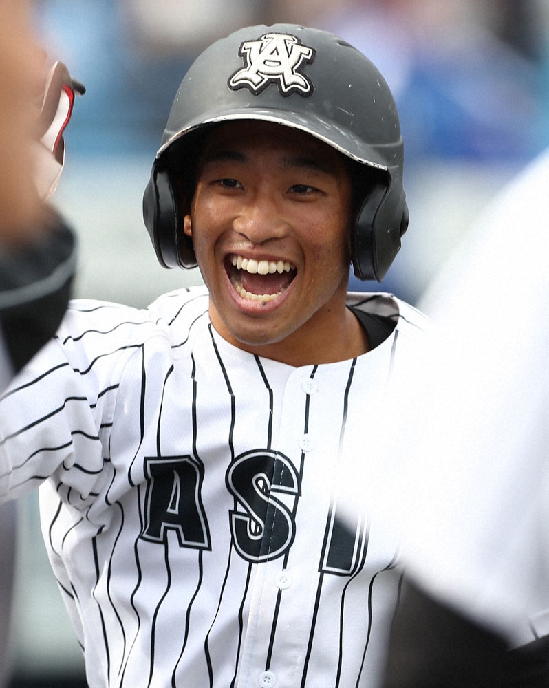 亜大、今季最終戦白星　名手・田中幹也が二塁から遊撃へ　「矢野さんを越えるショートに」