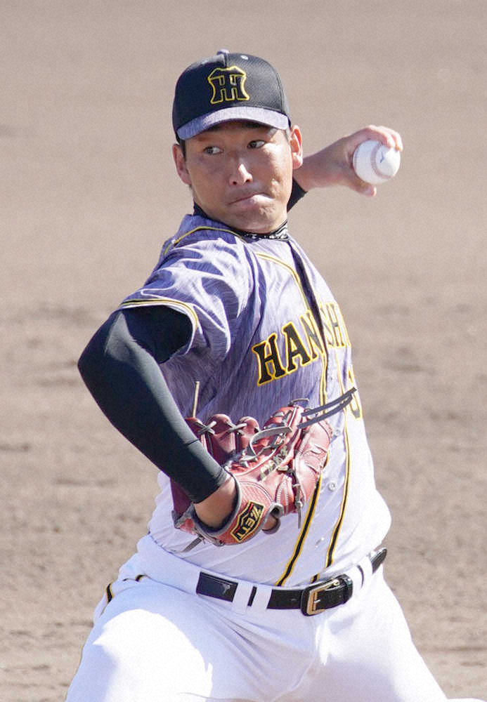 阪神・岩崎　ブルペン一番乗り　球児氏も見守る中、90球の熱投　西勇も「スラーブ」含め41球