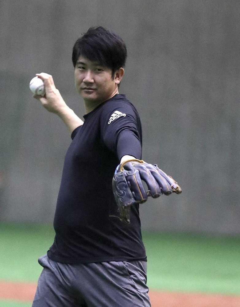 巨人・菅野　新ユニホームで球速アップだ　肩回りの可動域広がりスムーズに腕振れる！