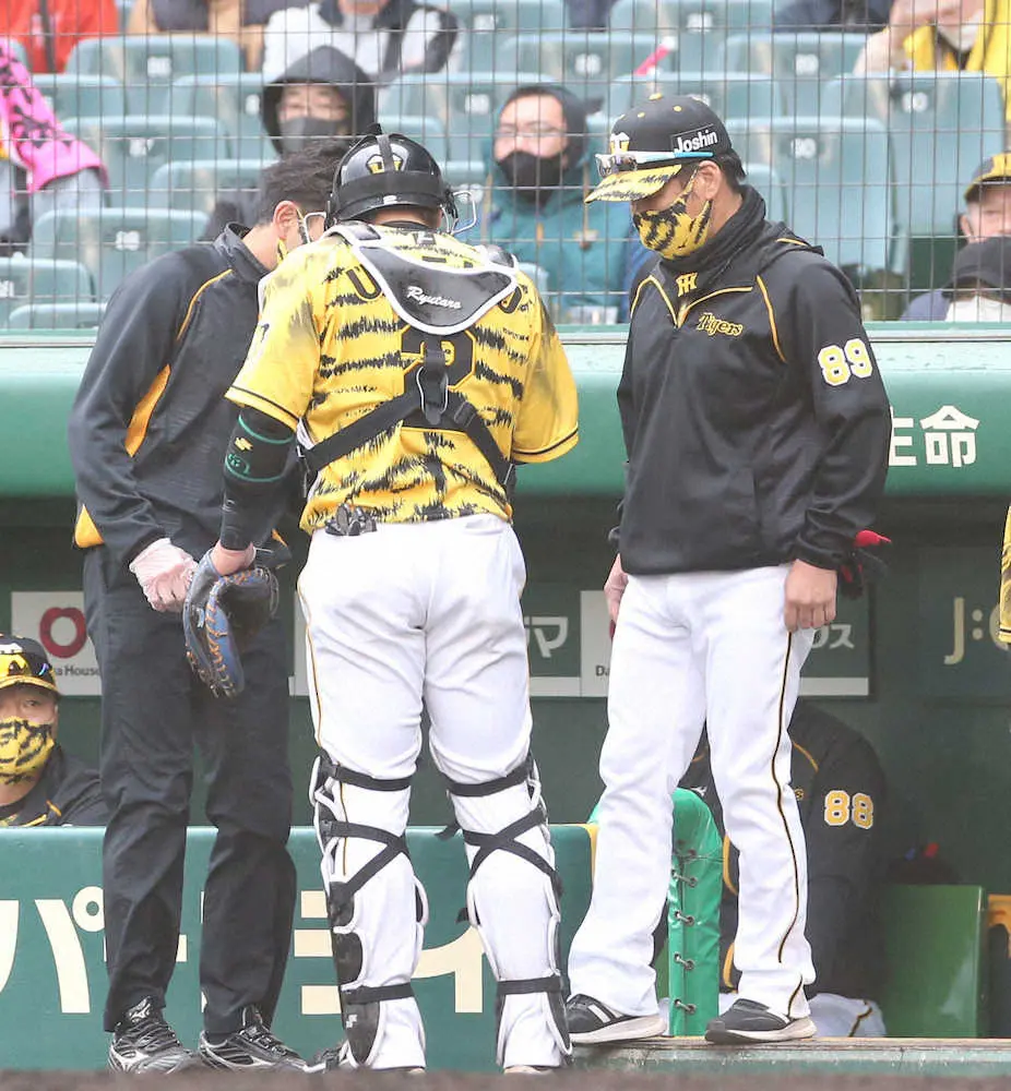 虎党も一安心　負傷交代の阪神・梅野について矢野監督が言及「たぶん大丈夫だと思う」