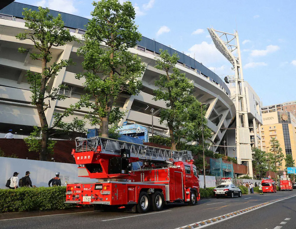 DeNA―阪神戦が行われた横浜スタジアム近くで火災が発生　阪神ベンチ内も騒然