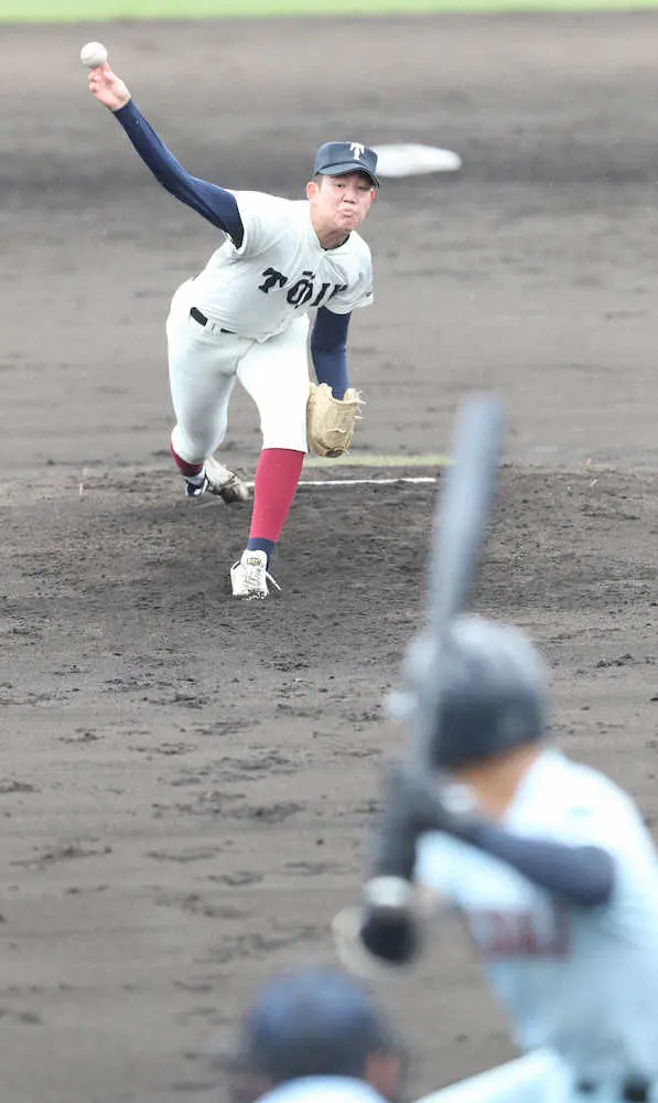 強い大阪桐蔭が帰ってきた　21安打16得点の猛打で近大付を圧倒V　高校野球大阪大会