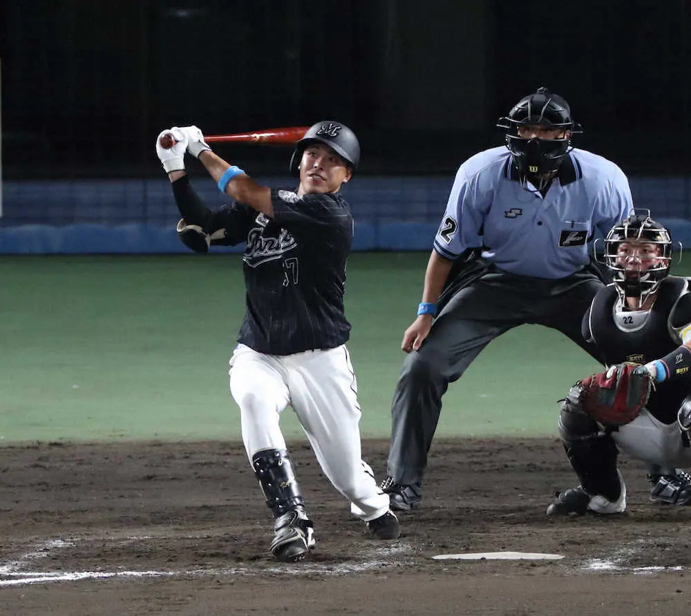 ロッテ・小川、優秀選手賞　フェンス直撃の適時三塁打「野球人生で一番と言っていいくらい素晴らしい打球」