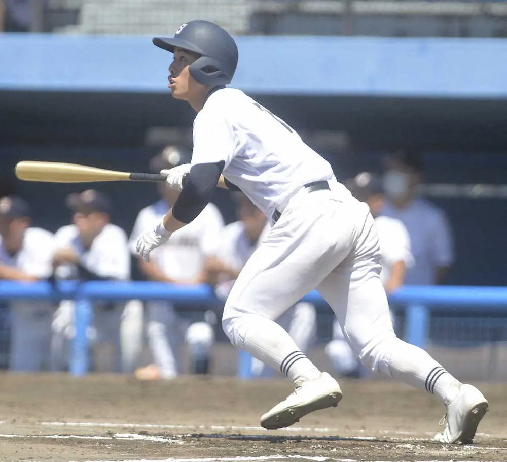 静岡高4番・池田「打てる気しかありませんでした」　値千金の初回先制二塁打でコールド貢献