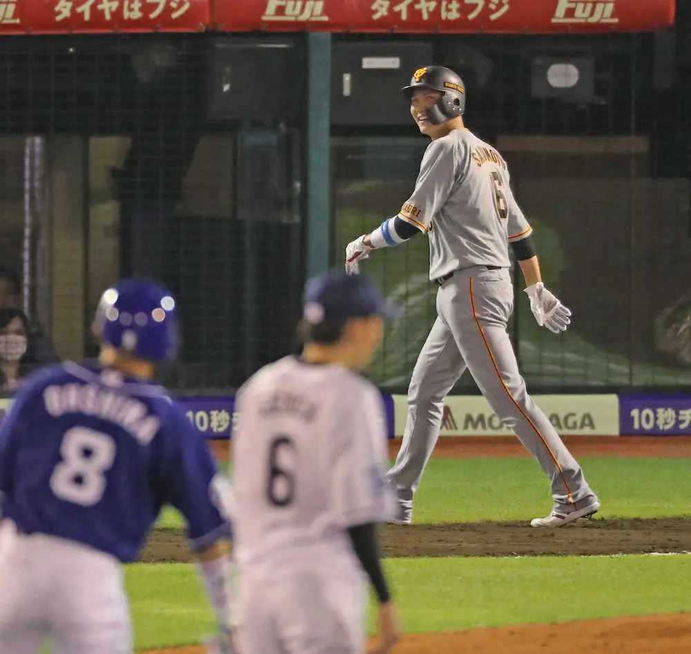 巨人・坂本が途中出場で二塁打　球宴は「何回出場してもいいもの」　東京五輪向け決意も