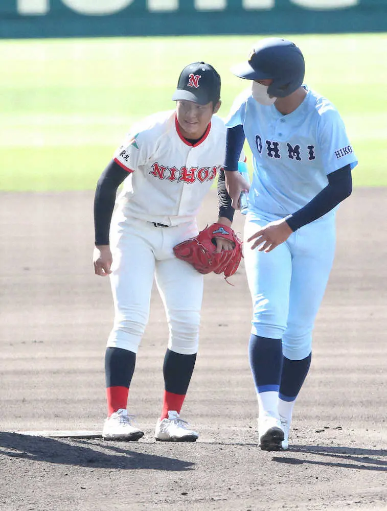 打球直撃で降板の日大東北・吉田は右足打撲、チームは31年ぶり白星ならず