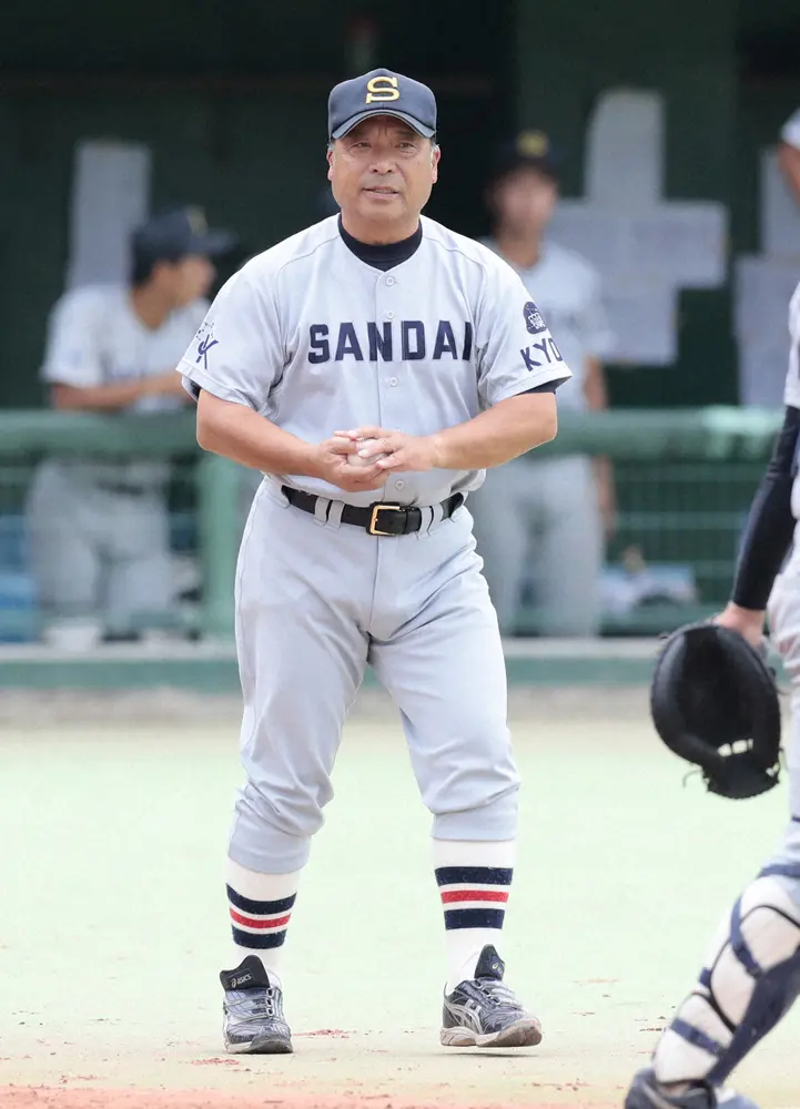 京産大の勝村監督が今年度末で退任　オリックス・平野ら指導