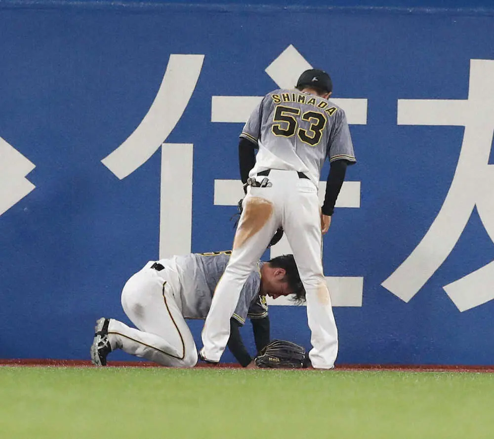 阪神・矢野監督も一安心　フェンス激突の近本、頭部死球の中野に「大きな離脱とか、現状ではない」