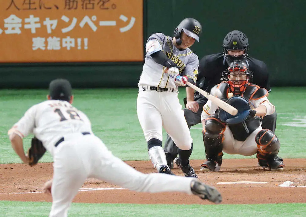 緊迫投手戦をぶち破った「糸原弾」　阪神の5番打者が菅野から右越え先制アーチ