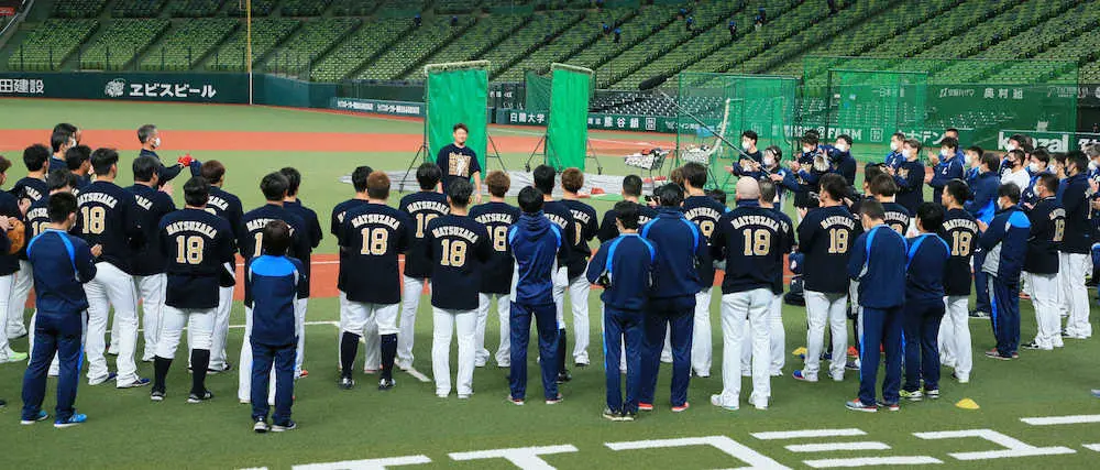 【松坂引退】西武ナイン惜別――山川「小学生の時、野球ゲームをする時は“松坂さん禁止”のルールでした」