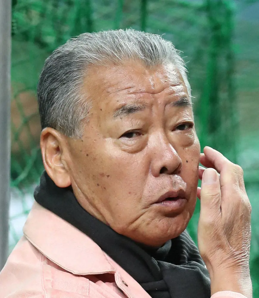 福本豊さん「タバコ吸う。麻雀する。パチンコもする。口も悪い」　行動に自信持てず国民栄誉賞辞退
