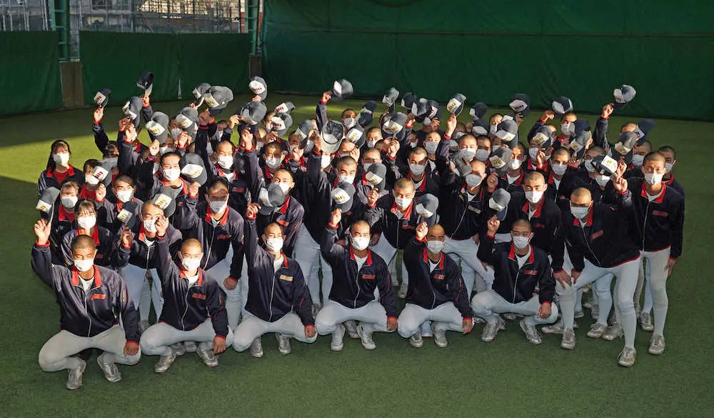 浦和学院　31歳・森監督、初の甲子園に意気込み「生徒たちには感動する試合をしようと」