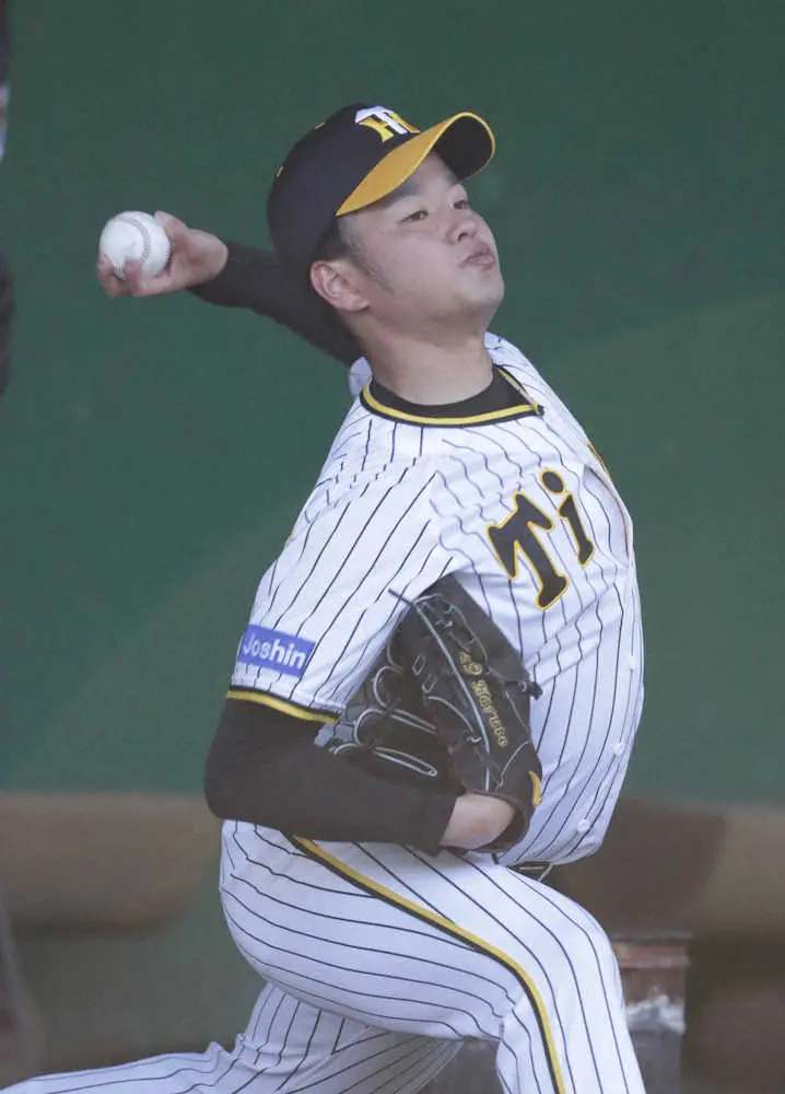 阪神・高橋　左肘手術後初のブルペン「痛みは徐々に無くなってきた」　2月中の本格投球再開目指す
