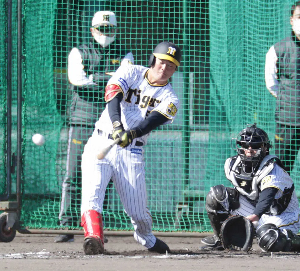 阪神ドラ4・前川　“初安打”も満足なし　「変化球に対応できていない」