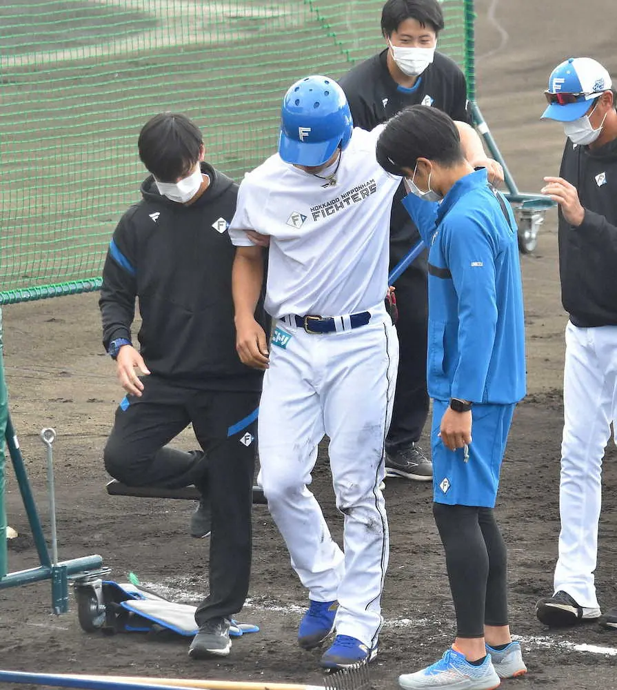 日本ハム・野村にアクシデント　走塁練習で左足首負傷、あす診断結果判明