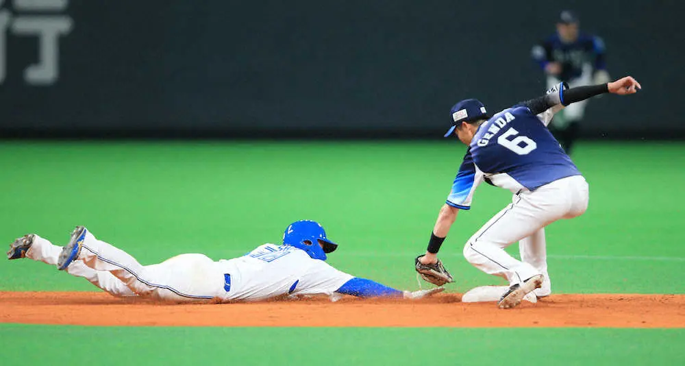 日本ハム・新庄監督　30日の石井の走塁死について言及　第2リードは「大きく（取って）いい」