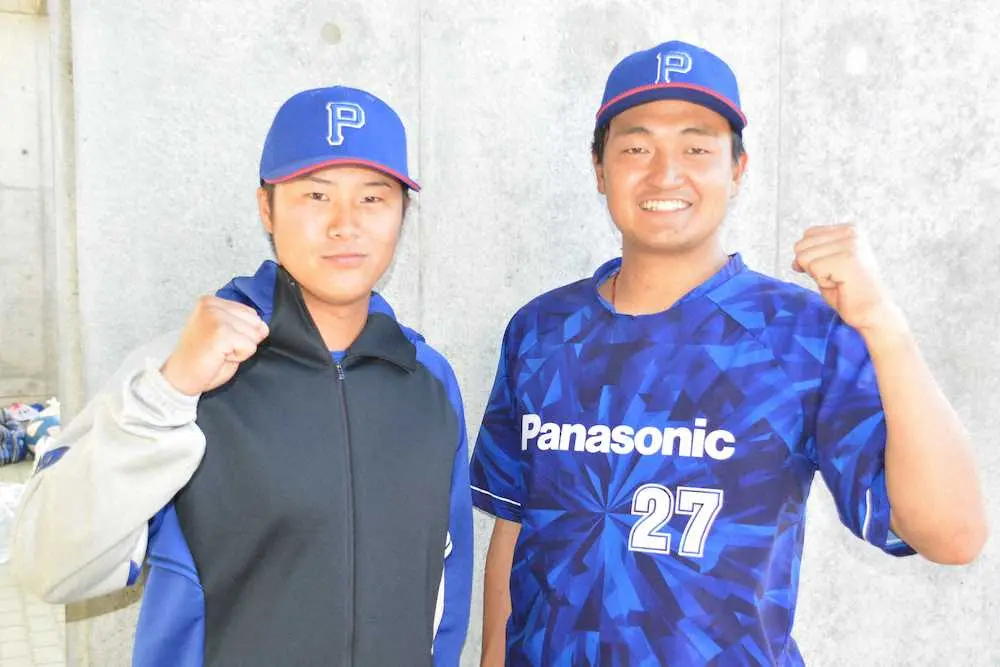 ＜パナソニック・JFE西日本＞ともに2打点を挙げて勝利に貢献したパナソニックの永江大樹内野手（左）と久保田拓真捕手
