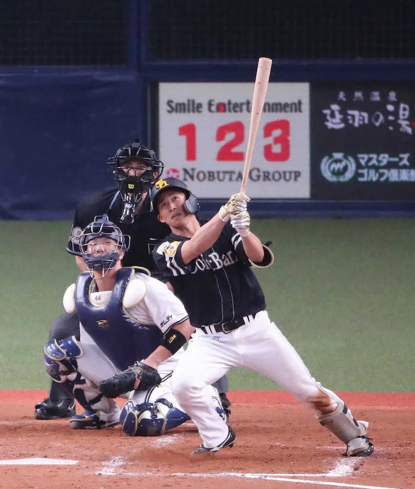 ソフトバンクのドラ4・野村勇「よっしゃー」　プロ初アーチだ！プロ初の猛打賞だ！歓喜の大暴れ