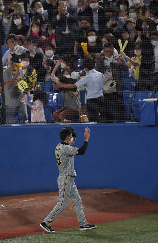 【阪神・矢野監督語録】「負けたときは野次られることもあるけど、この1勝だけでもこんだけ喜んでくれる」