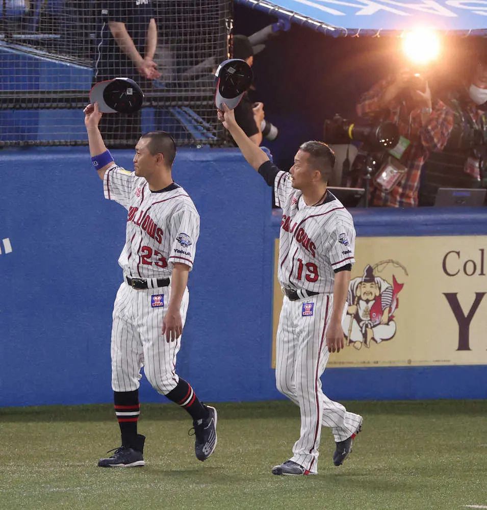 【画像・写真】ヤクルト　ベテランの絆にファンも感激　「石川さん」「青木さん」が同時トレンド入り