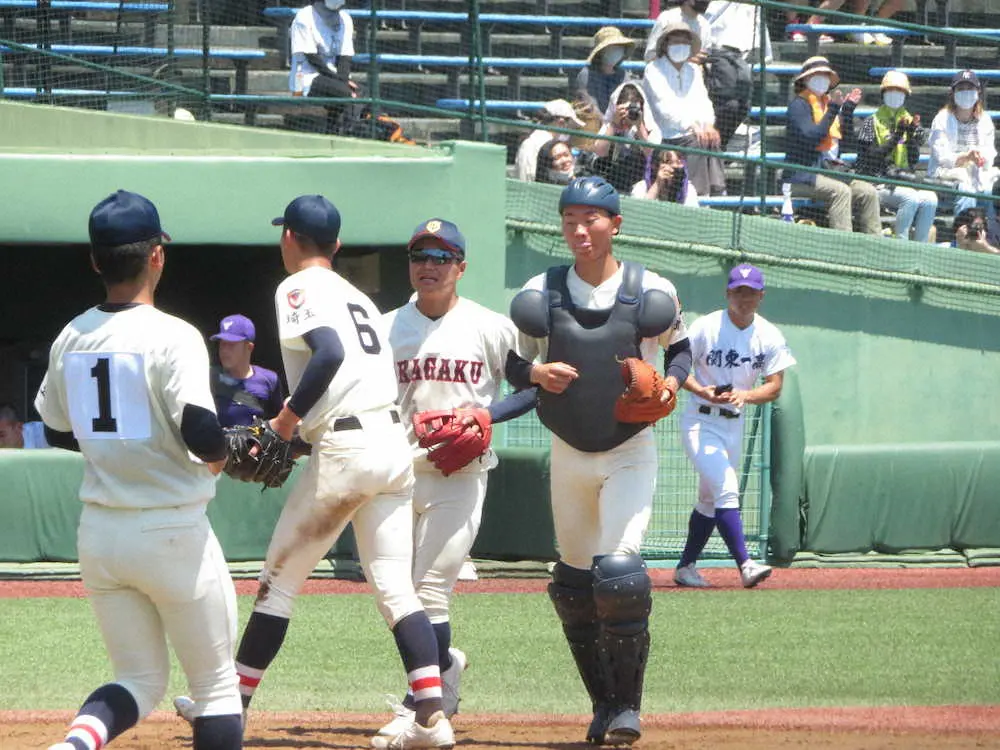 浦和学院が7度目V　超攻撃野球で夏まで駆け抜ける　3番・金田「近江、大阪桐蔭を倒す」